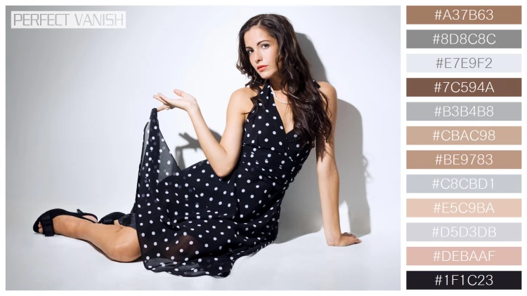 ファッショナブルな女性モデルの無料配色パターン 12色 フリー studio portrait fashionable