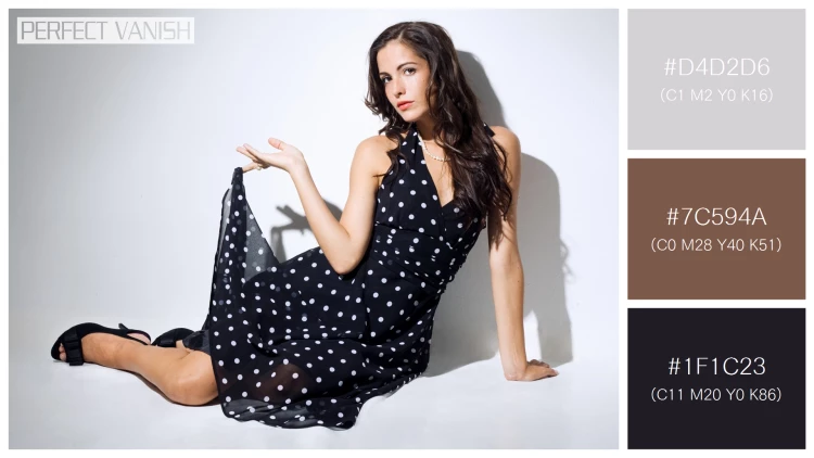 ファッショナブルな女性モデルの無料配色パターン 3色 フリー studio portrait fashionable