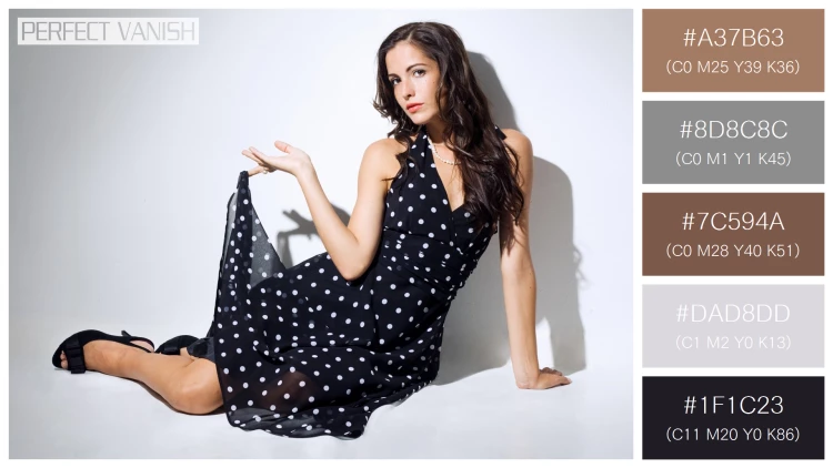 ファッショナブルな女性モデルの無料配色パターン 5色 フリー studio portrait fashionable