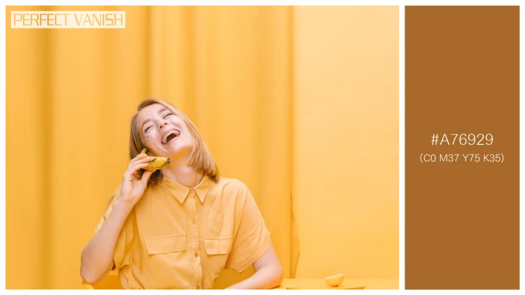 ファッショナブルな女性モデルの無料配色パターン 1色 フリー woman talking phone
